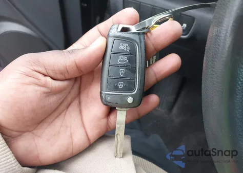 2021 Hyundai Kona Se из США, поврежденный, VIN KM8K1CAAXMU660734